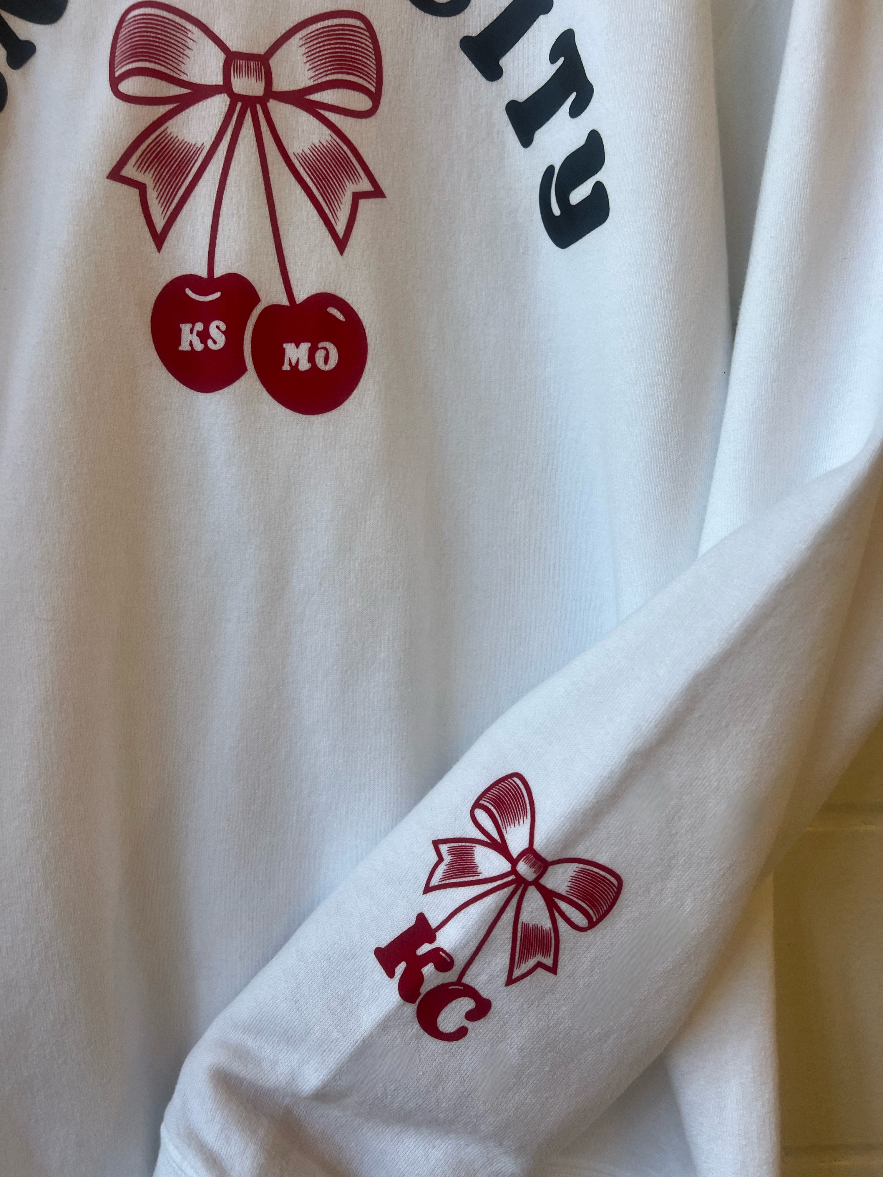 Cherry Crew Fleece - White