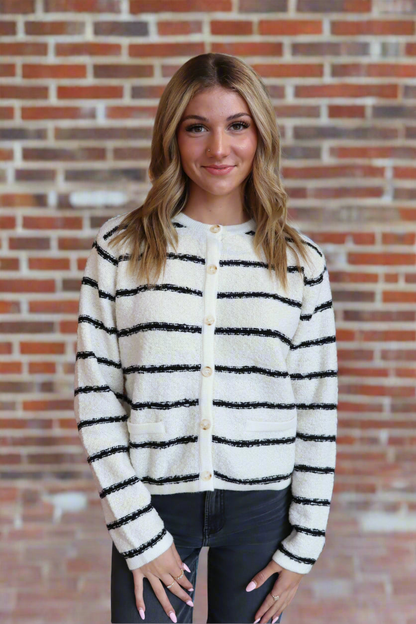 Cape Maine Sweater - Cream/Black