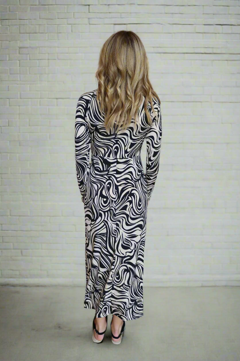 Caramel Delight Dress - Black & Cream