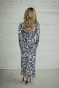 Caramel Delight Dress - Black & Cream