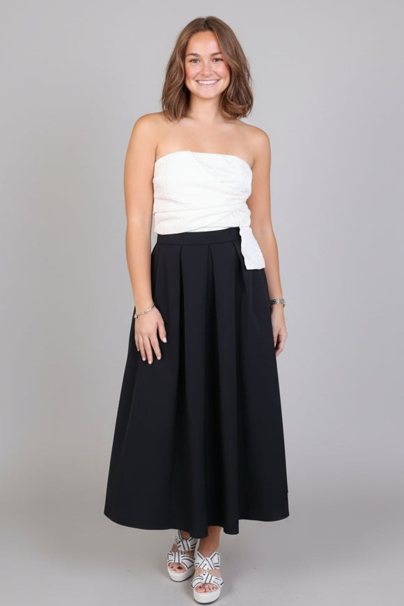 Black Soirée Dress - Ivory & Black